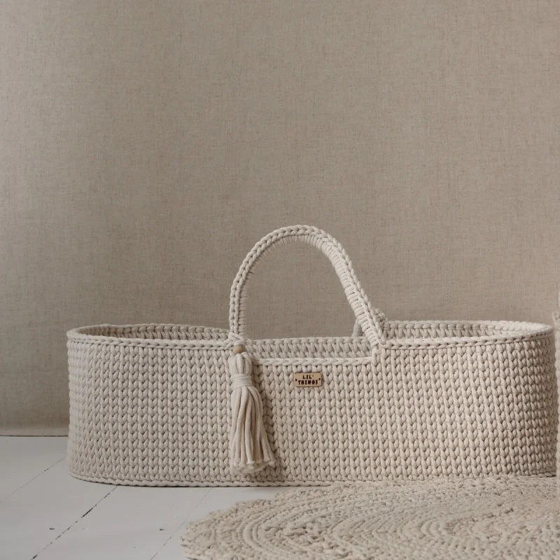 Moses Basket - Natural/White